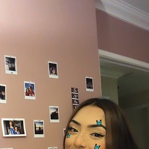 Meet your Posher, Briana